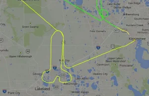 Pilotowi się nudziło. Wylatał penisa na mapie ruchu lotniczego