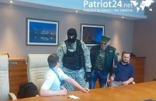 PATRIOT24: RUTKOWSKI W AKCJI: Awantura przed konferencją prasową w...