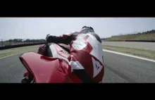 Ducati Panigale V4 - pionier nowej ery superbike o mocy 214 KM i wadze 174 kg