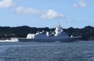 Kolizja norweskiej KNM Helge Ingstad. Fregata nie była ubezpieczona - Info