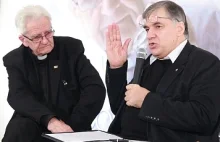 Ks. Boniecki przeciwko obecności krzyża w Sejmie