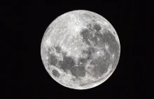 Dlaczego mamy problemy ze snem w czasie pełni Księżyca?
