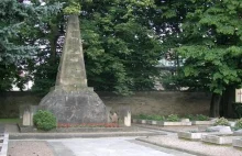 Krosno: remont pomnika "Wyzwolicieli z Armii Czerwonej"