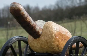 Muzeum kiełbasy na terenie niemieckiego obozu koncentracyjnego Buchenwald.