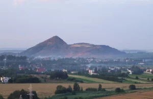 Śląska piramida, czy hałda "Szarlota" w Rydułtowach.