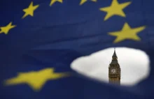 Kłamliwa Propaganda EU na WP - Burza wokół Brexitu. UE: Polacy nie mogą być