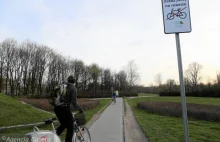 Mój kraj taki piękny: rowerzysta poprosił o ścieżkę, więc postawili zakaz wjazdu