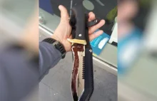Mężczyzna z nożem w centrum Londynu. Policja publikuje odebraną broń!