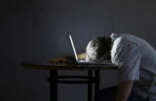 Jak Spać Żeby Się Wyspać – Kalkulator i Fazy Snu