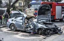 Krościenko Wyżne: Dramatyczny wypadek - BMW uderzyło w dom - -...