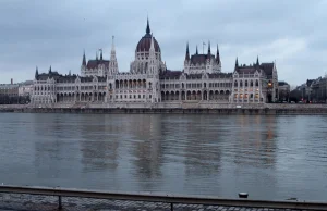 Węgry zawiesiły relacje z Holandią