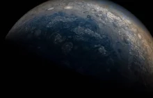 Niesamowity przelot nad Jowiszem sondy Juno