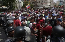 Wenezuela: w Caracas starcia protestujących z siłami bezpieczeństwa.